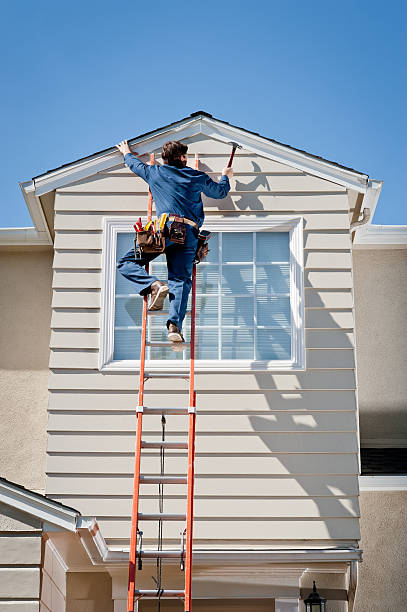 Best Custom Trim and Detailing for Siding  in Montebello, CA